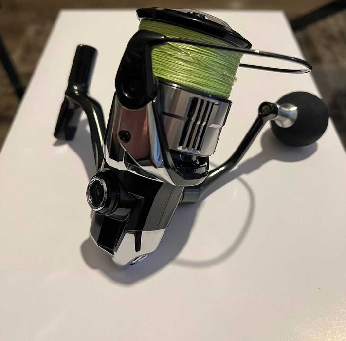 Спининг макара Shimano 23 Vanquish C5000XG FC