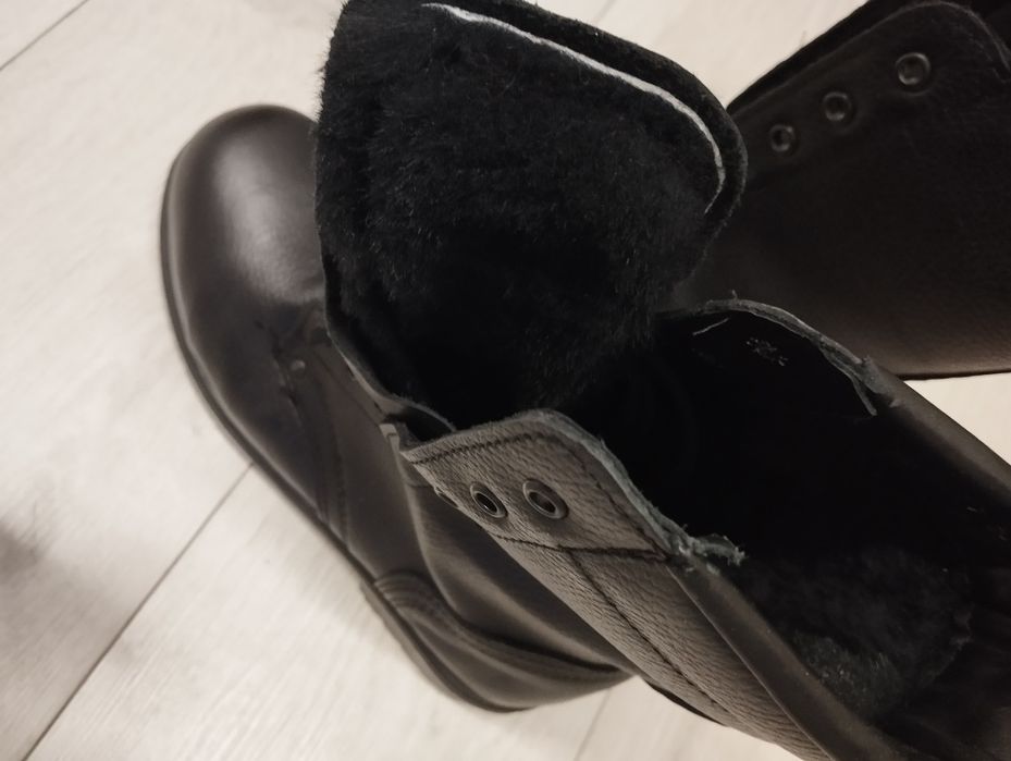 Продам берцы новые