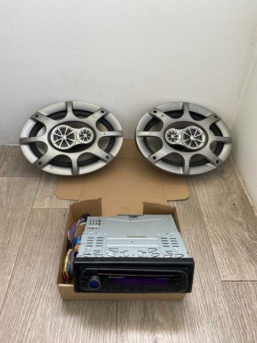 Blaupunkt радио + CD + тонколони за кола