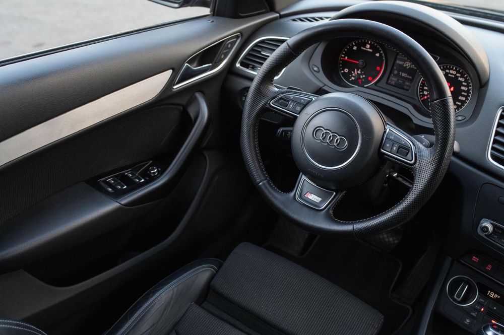 Audi Q3 2.0tdi Quattro, S- Line,facelift, Matrix, automat, 4x4)