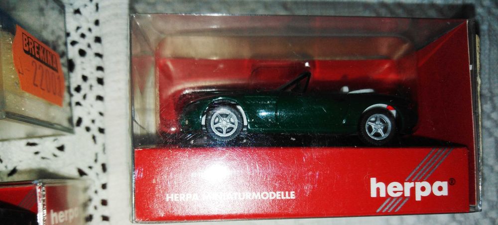 Vand machete autoturisme BMW, la cutie, scara 1:87, HERPA, Germania