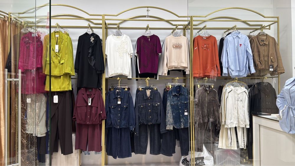 Рейлы золотистые для одежды