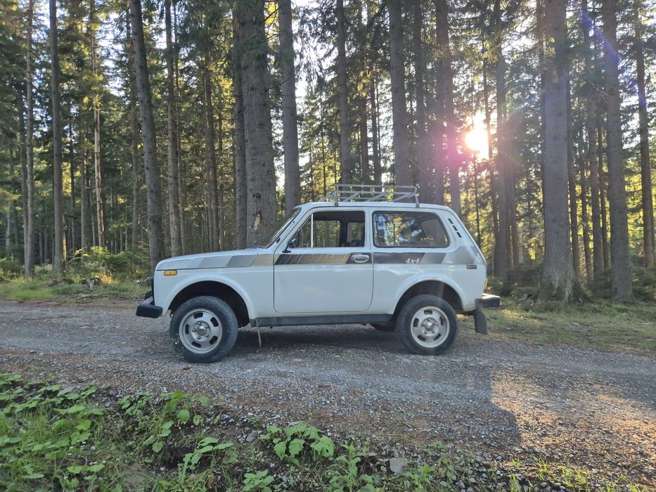 LADA Niva 1988 — imagine 2