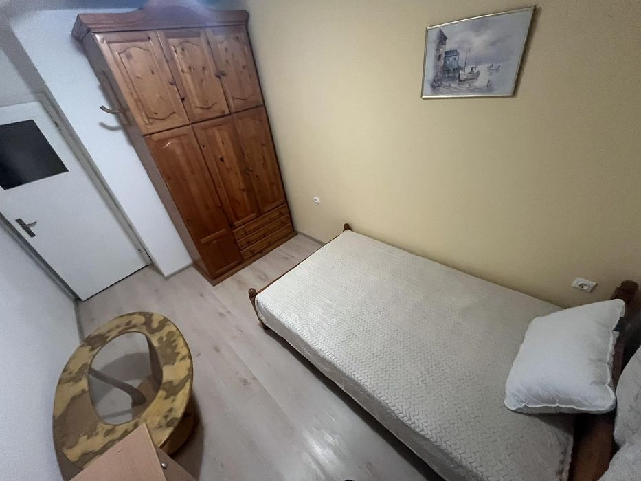 Продава се Тристаен апартамент в Бургас, Възраждане - 85 кв.м за 2295 €/кв.м - Снимка #5