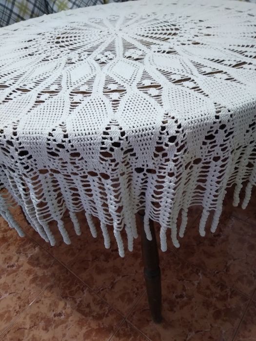 покривки за спалня ,покривки за маса и възглавница сърце