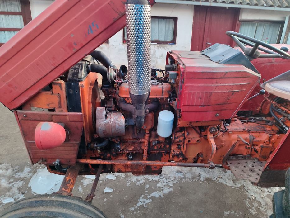 Vand tractor u445