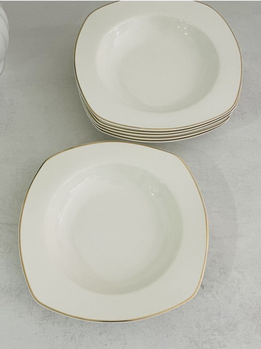 Продаются тарелки 6 шт