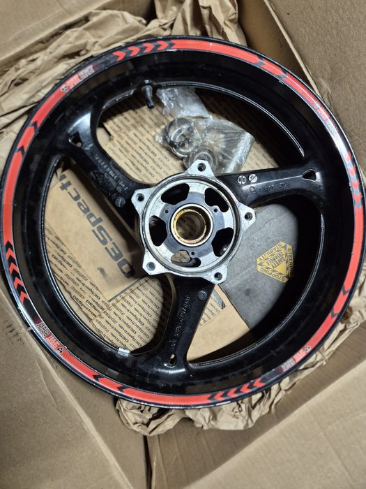 Предна джанта Suzuki GSX