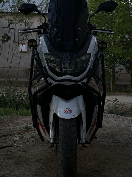 N MAX benzinli skuter satladi