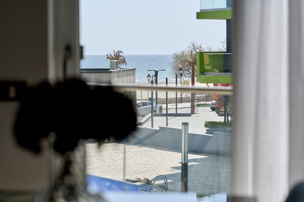 Apartament complex alezzi beach resort