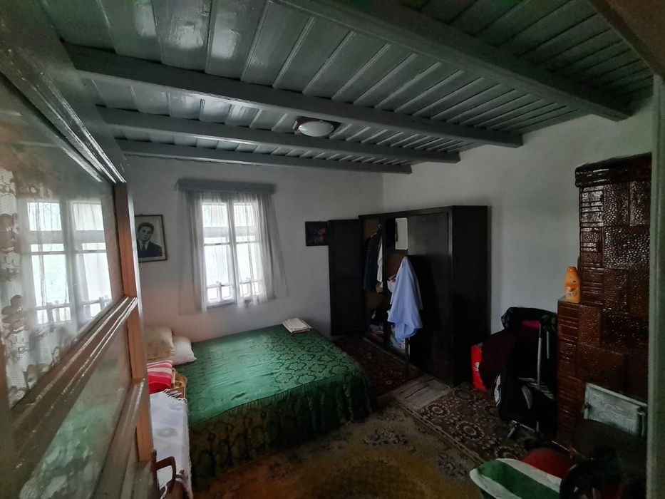 Gospodarie si teren intravilan 2550 mp. Com. Munteni-Buzau, IL .