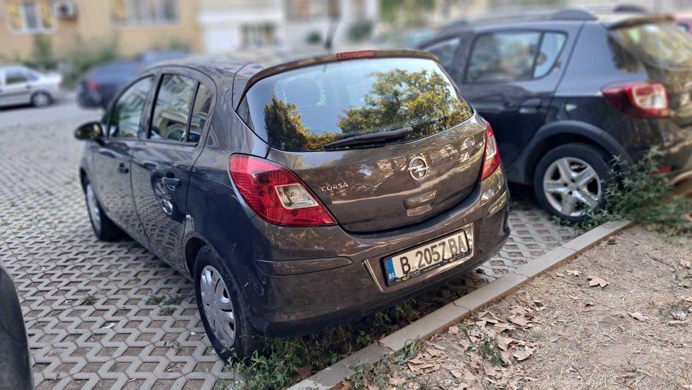 Продавам Opel Corsa
