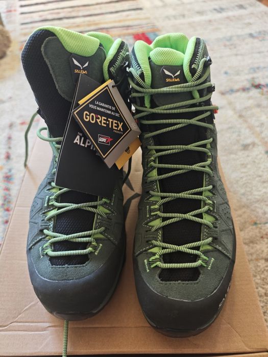 Ghete drumetie salewa gore tex ms alp trainer 2. PRET FIX