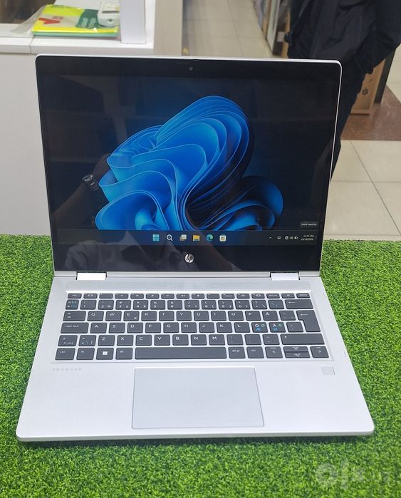 A'lo holatdagi  HP rayzn 5/5625 U sotiladi sensorniy 360° Aylanadi