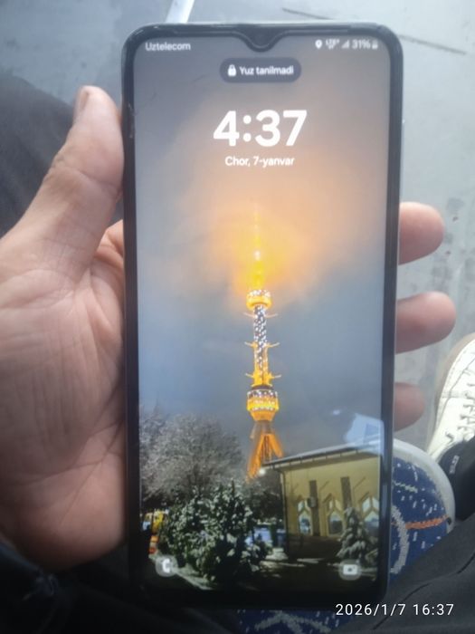 Telfon sotiladi samsung