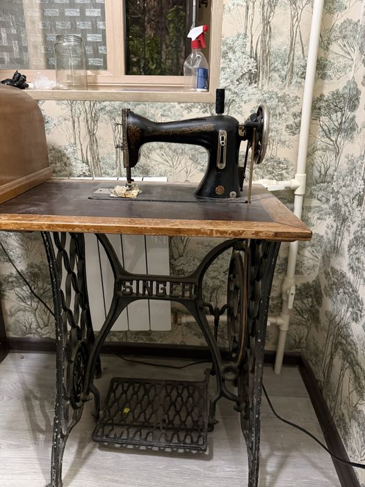 Швейная машинка (Срочно продаю)