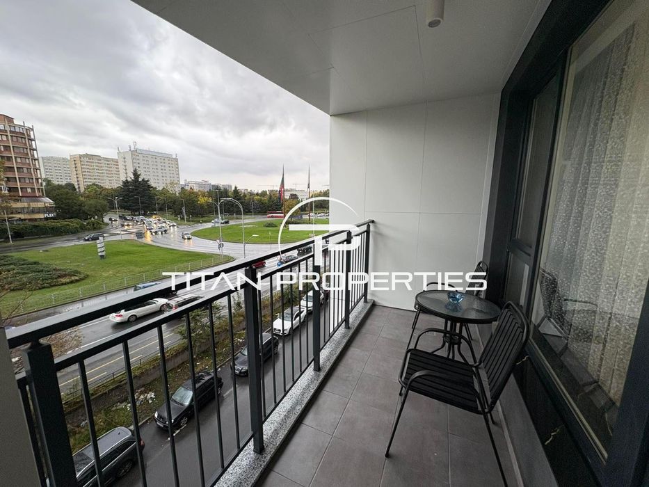 Дава се под наем Тристаен апартамент в Бургас, Изгрев - 98 кв.м за 765 € - Снимка #11