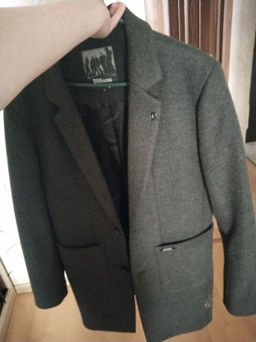Пальто мужское 52 размер
