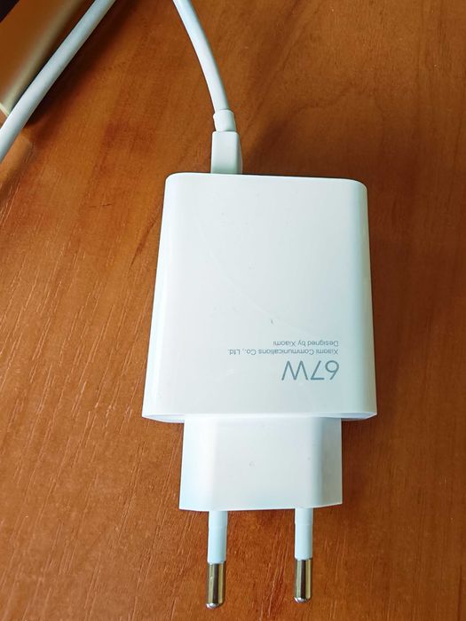 Безжично зарядно Xiaomi 50 W + оригинален адаптер 67 w
