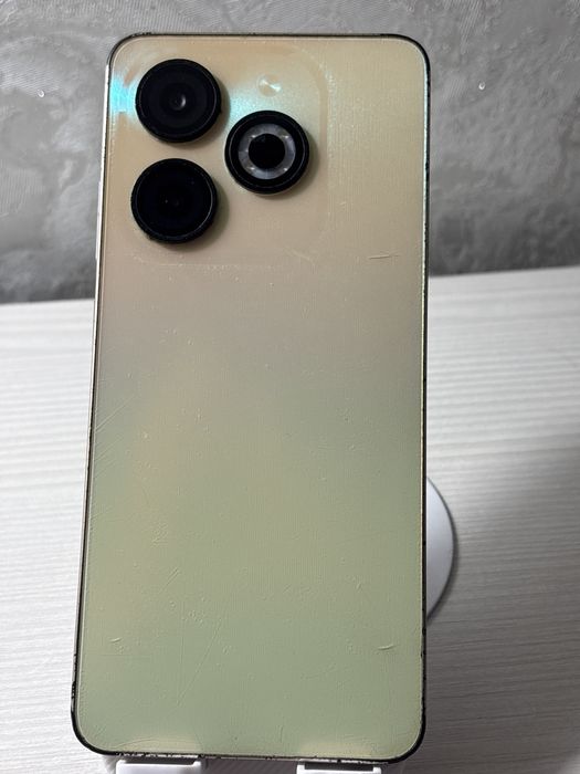 Продам телефон infinix smart 8 pro 64gb