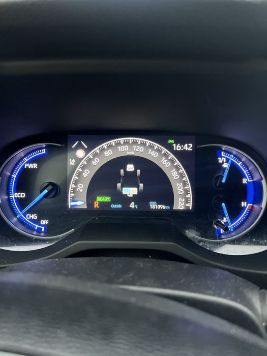 Toyota RAV4, 2021, 4x4, 180.000 km, factura cu TVA 21%