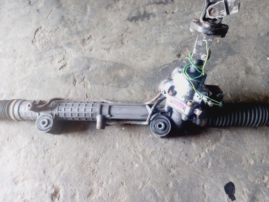 W210 Мерседес рейка