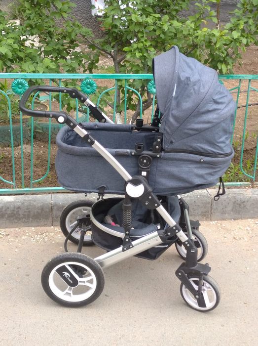 Детская коляска продам