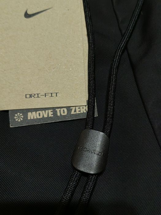 Мъжки панталон Nike tech pack M