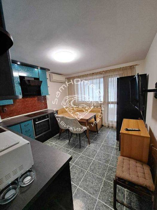 Дава се под наем Тристаен апартамент в Варна, Цветен квартал - 86 кв.м за 650 € - Снимка #2