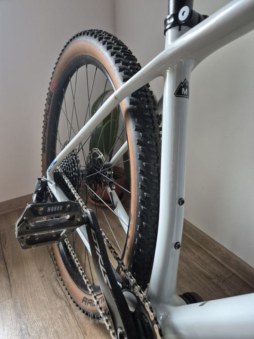 Vând Specialized Epic