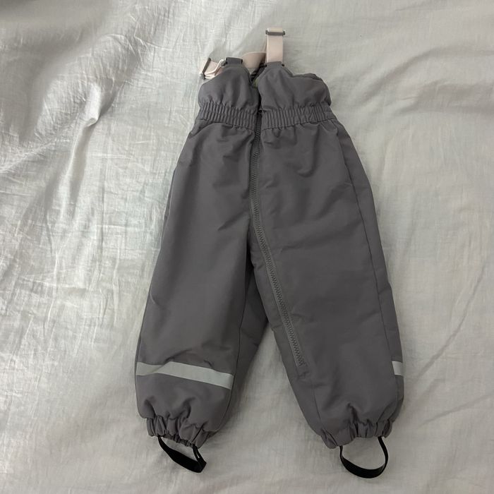 Продам детский комбинезон (зимний)