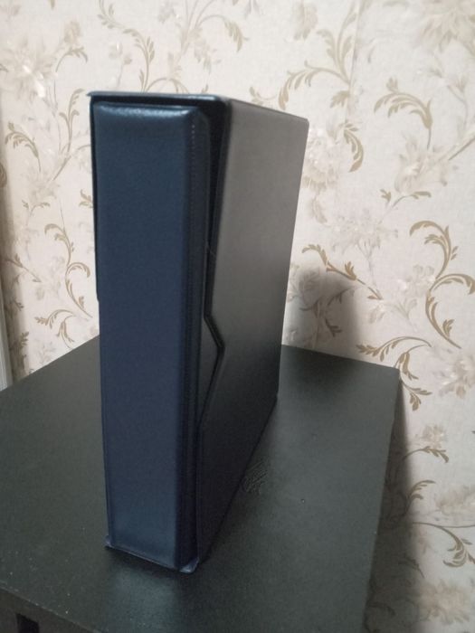 Альбом почтовых марок большой