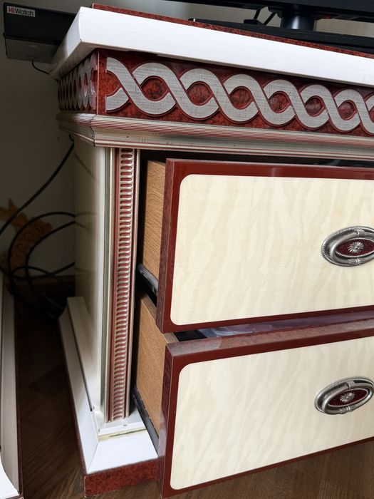 Спальный гаринитур