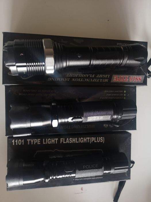 Electrosoc + Lanterna zoom 2 in 1/ +laser 3 in 1; 1101, 288, 8810