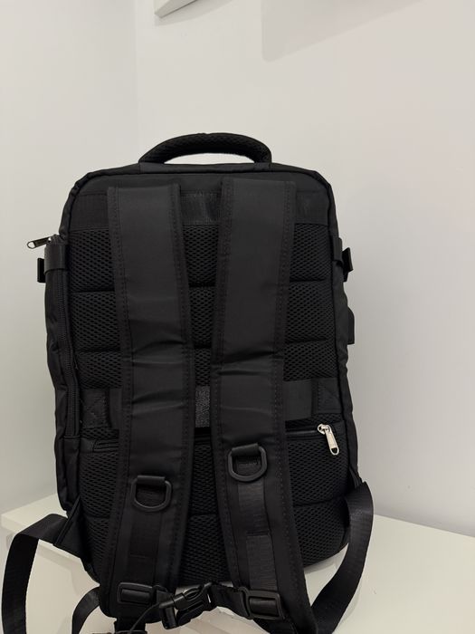 Ghiozdan cu vacuum / Rucsac avion Wizz Air Ryanair