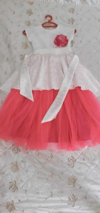 Детское нарядное платье