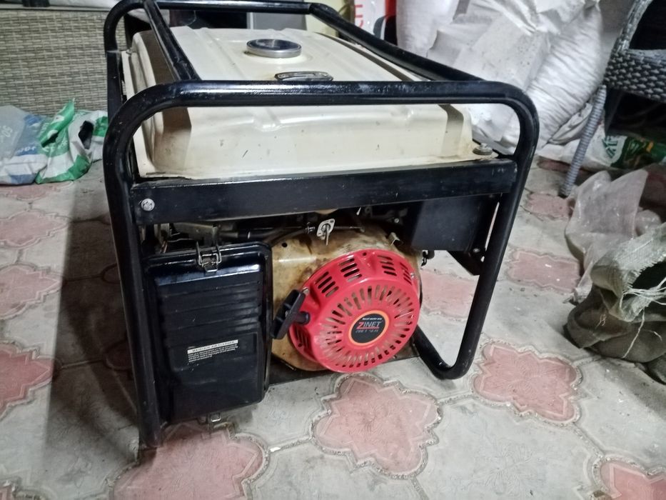 Продам генератор
