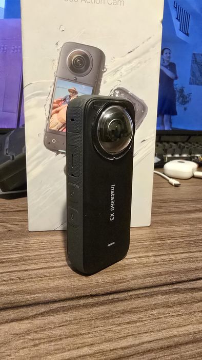 Insta 360 x3 ...