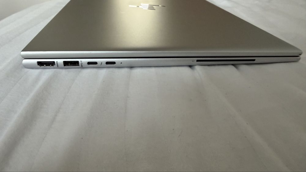 HP Elitebook 860 G10 i7