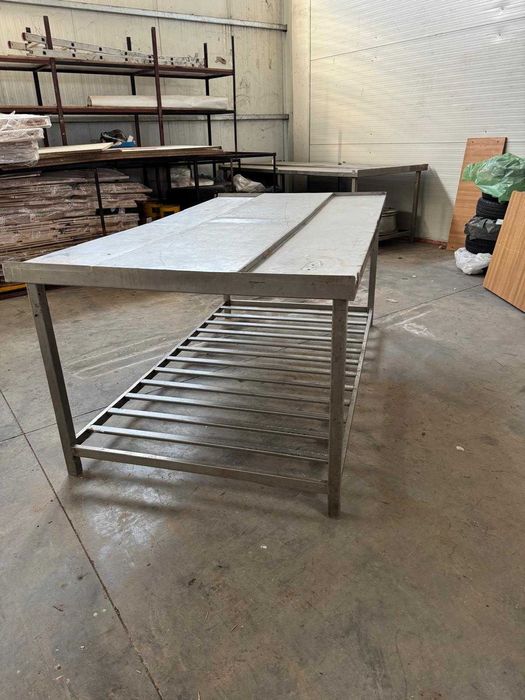 Masa inox 2.5m , folosita