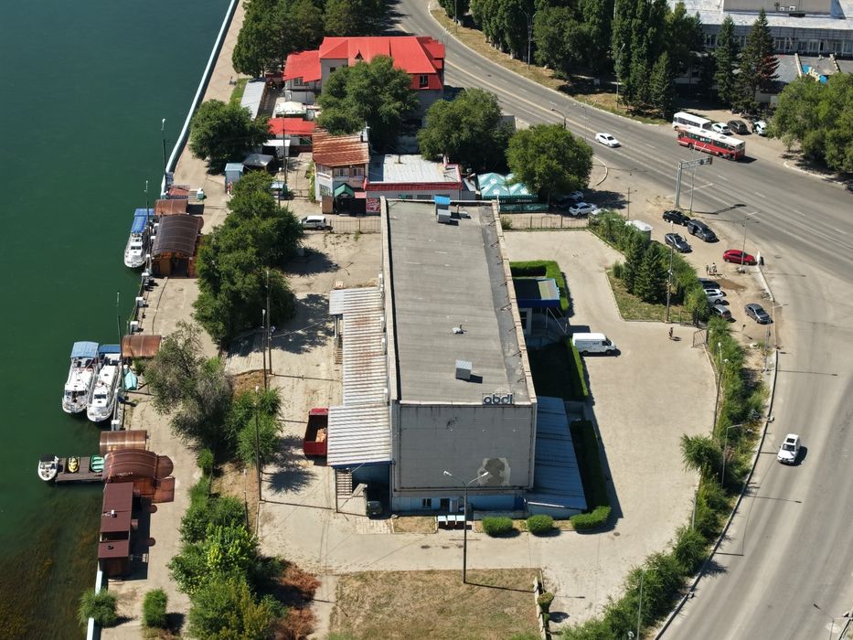 Продаётся коммерческое помещение