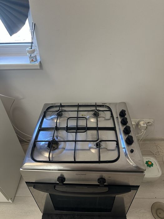 Pachet electrocasnice Indesit si Beko