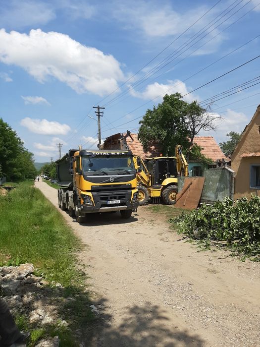 Nisip piatră balast de la 1 mc la 24 mc