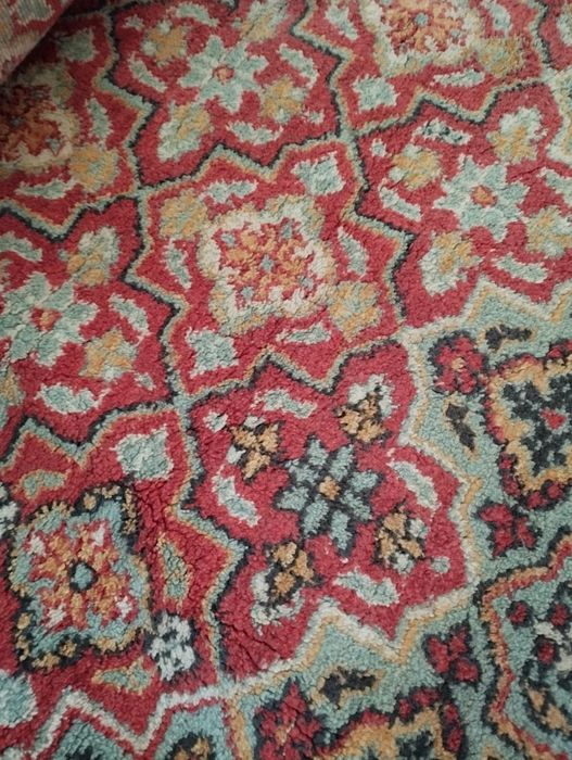 Продаю ковер,в отличном состоянии!! 3х2