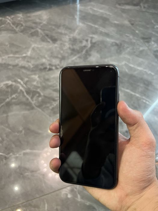 Iphone 11  64 gb
