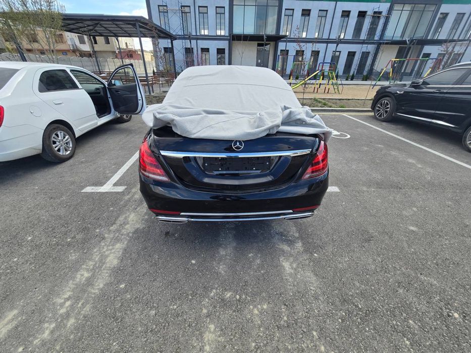 Тезз срочно сотиладиМерседес .состаяние хорошая. Седан бензин