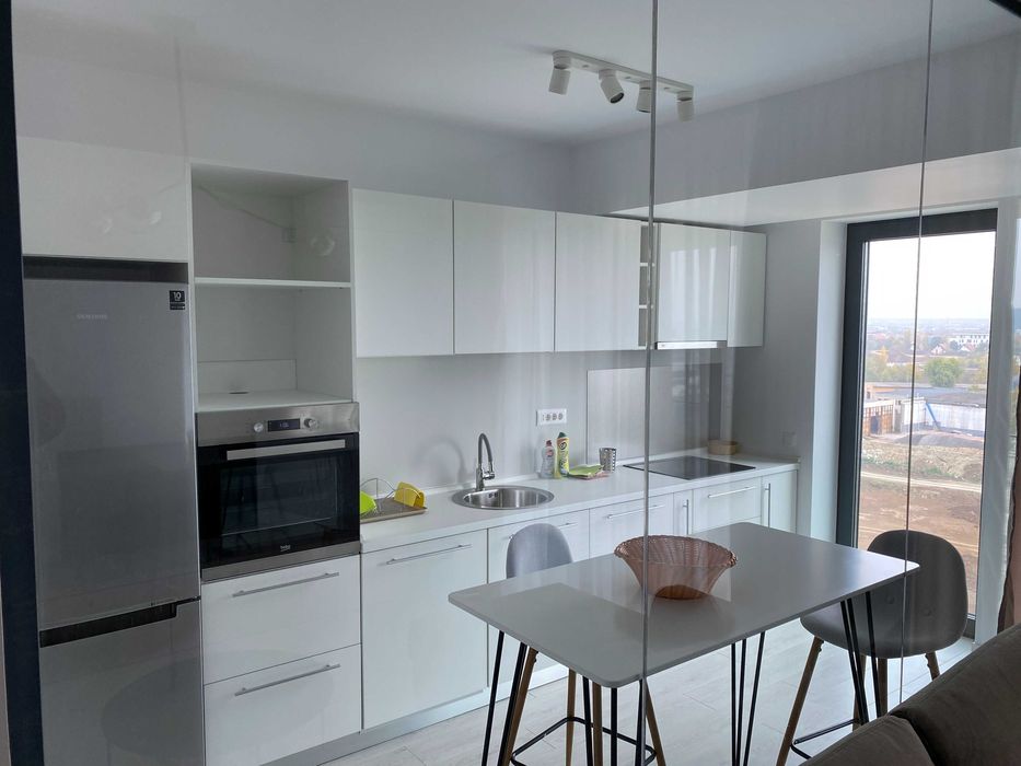 Inchiriere aparatament 2 camere Cloud9