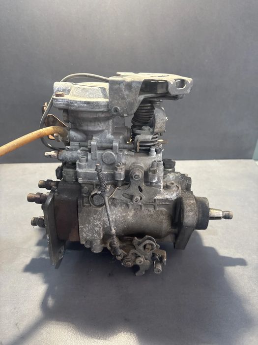 Pompa injectie 0460494277/028130107k Volkswagen VW Passat 1990