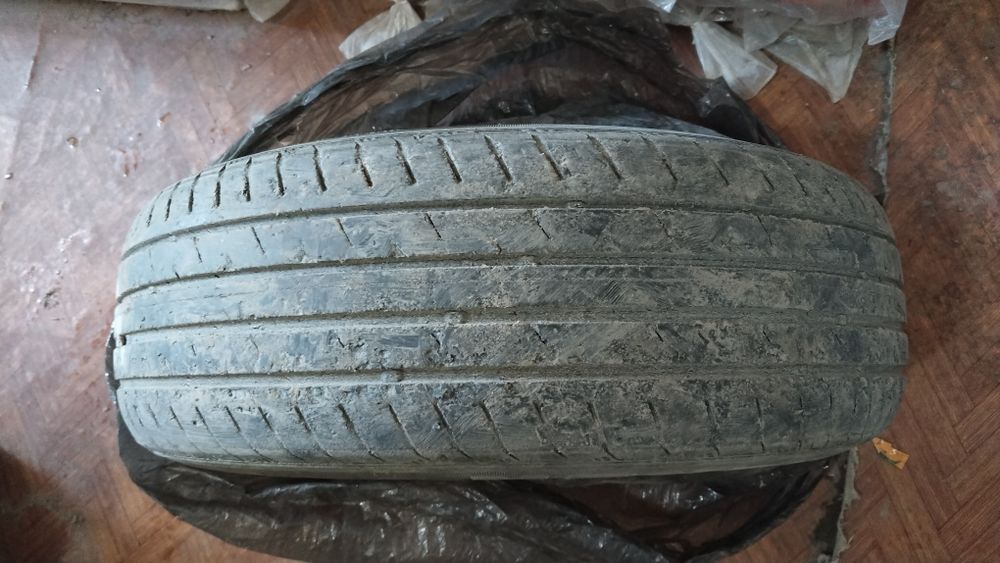 Покрышка бу машина