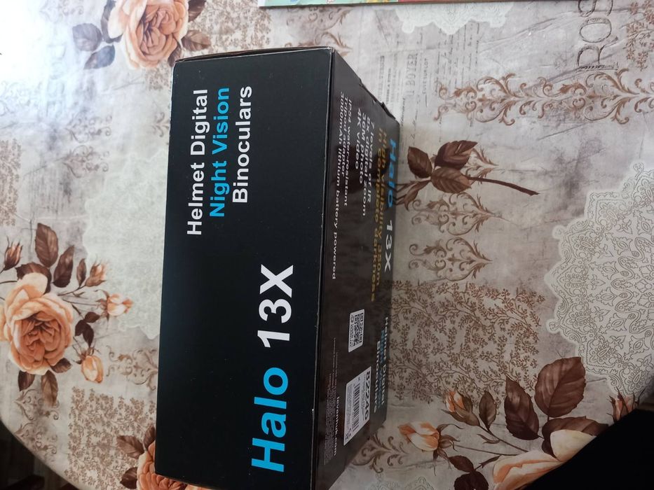 уред за нощно виждане Levenhuk Halo 13X Helmet Digital Night Vision Binoculars.